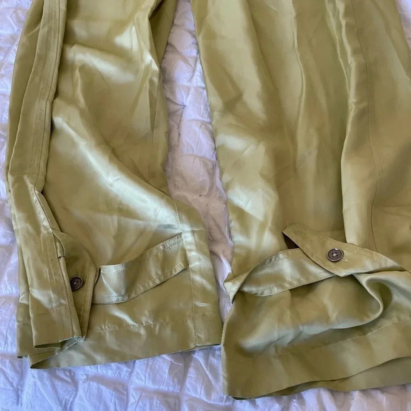 Revolve L’ACADEMIE Taylor satin cargo pants in olive green - Picture 11 of 11